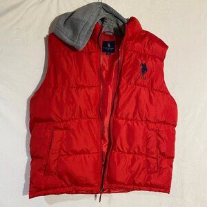 U.S. Polo Association Men's Hooded Full Zip Puffer Vest L Red Lined Sleeveless